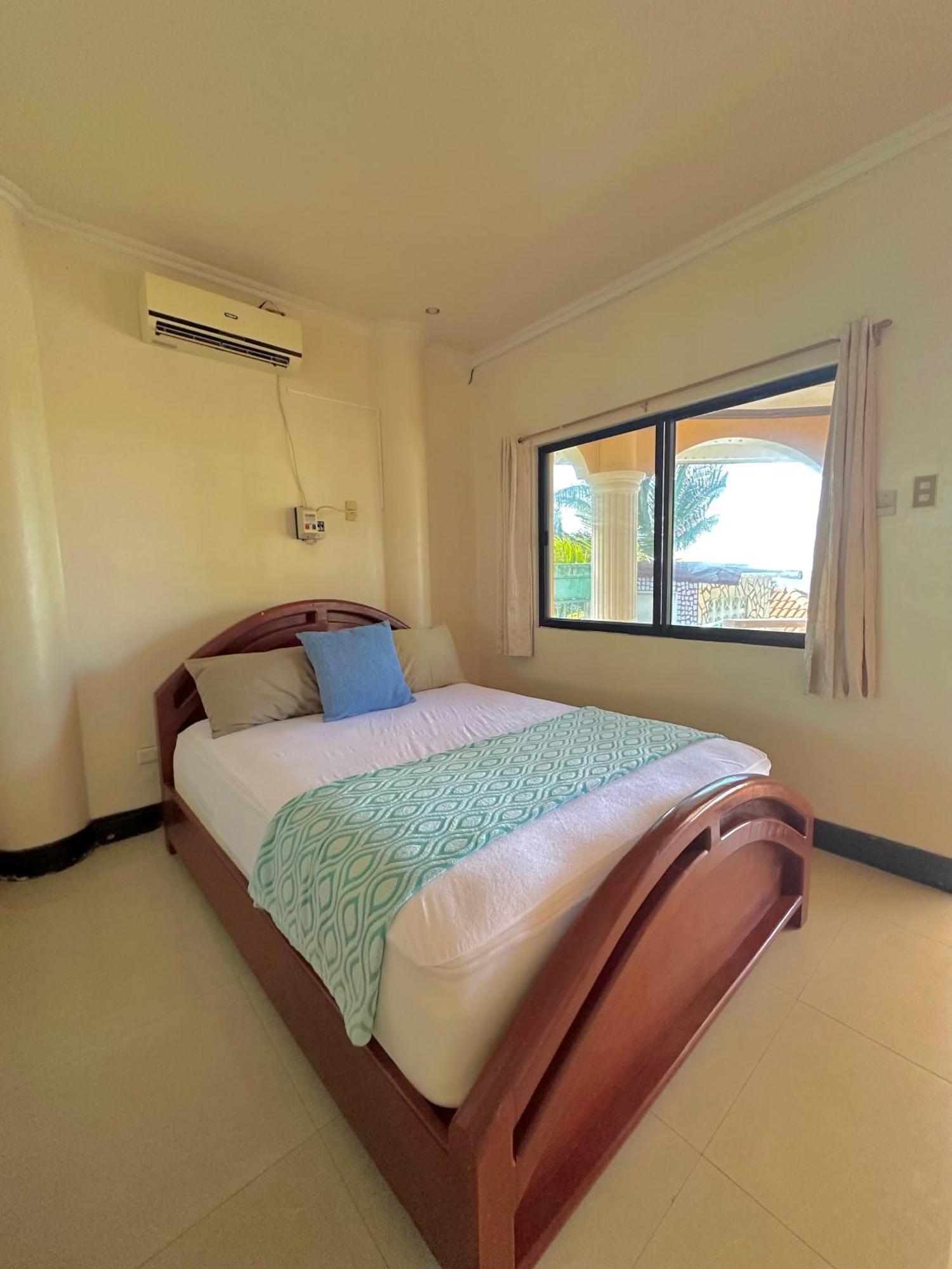 Casaroyal Beachfront Siquijor Zewnętrze zdjęcie