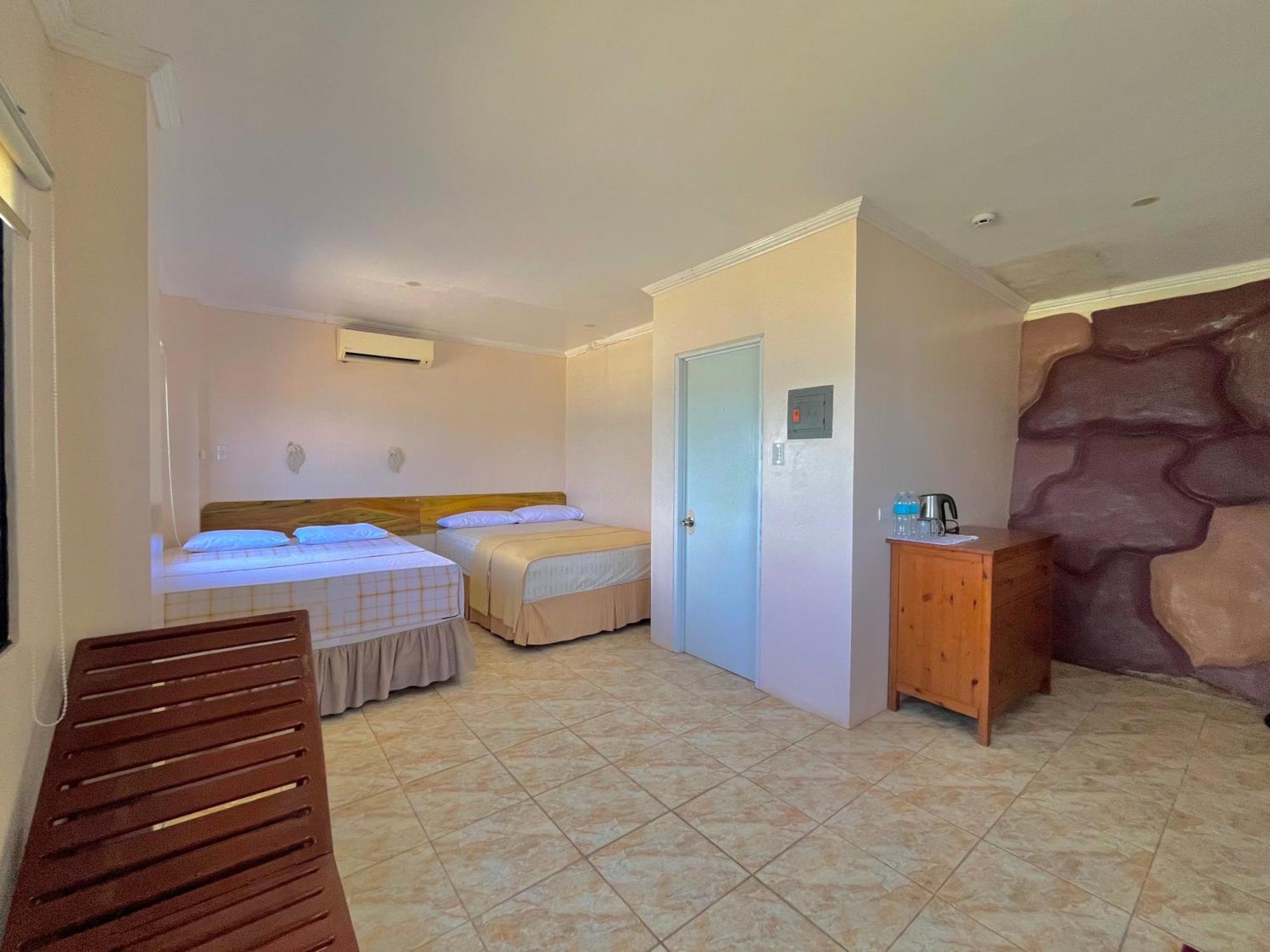Casaroyal Beachfront Siquijor Zewnętrze zdjęcie